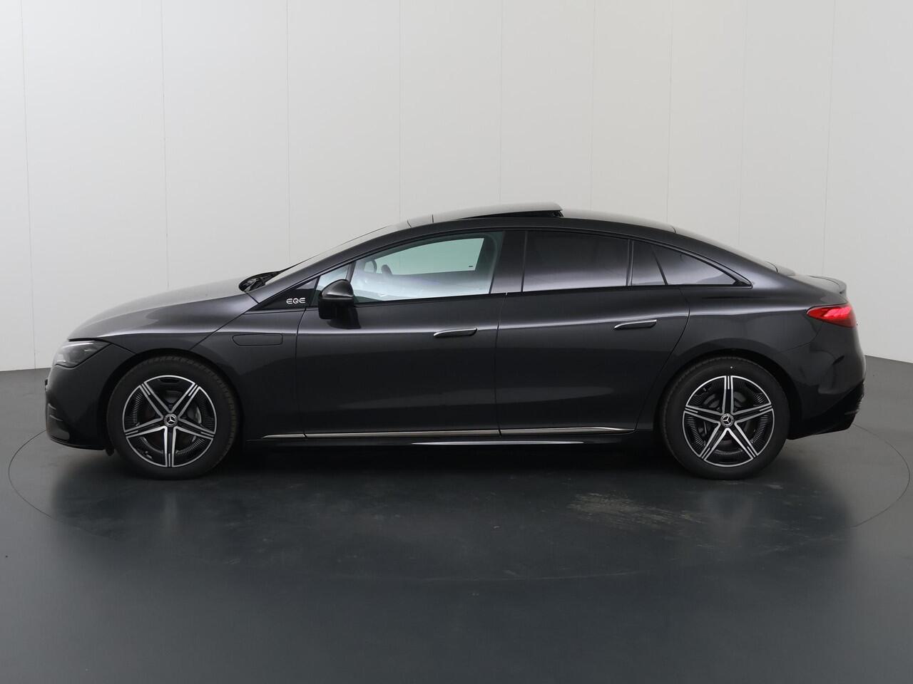 Mercedes-Benz EQE 350+ Long Range 91 kWh | AMG | Massage | Head up | Trekhaak | Panoramadak | Night pakket | Winter pakket | Burmester |