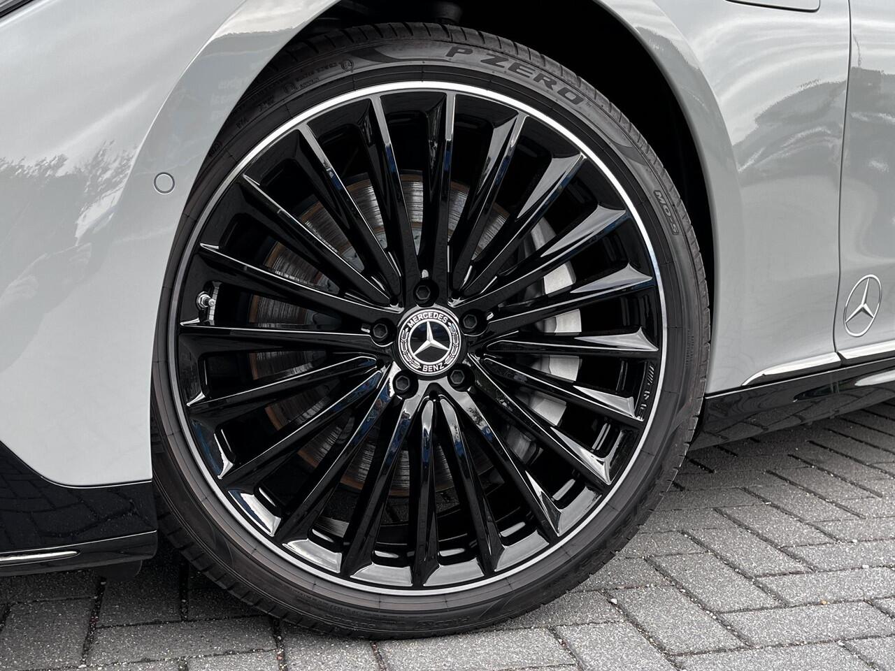 Mercedes-Benz EQE 500 4MATIC AMG Line | Premium Plus | Night Pakket | Rijassistentiepakket Plus | Panoramadak | HYPERSCREEN | 360° Camera | Achterasbesturing | AIRMATIC Luchtvering | Burmester 3D Surround | Head-up Display | DIGITAL LIGHT | Elektrisch Verstelbare Stoelen +