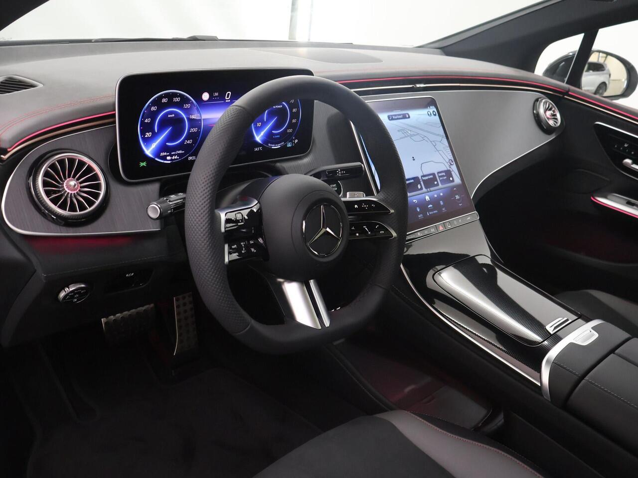 Mercedes-Benz EQE 300 Sport Edition | AMG Line | Panoramadak | Nightpakket | Rijassistentiepakket | Luchtvering | Winter pakket | Premium sfeerverlichting | 21 Inch Mulitspaaks