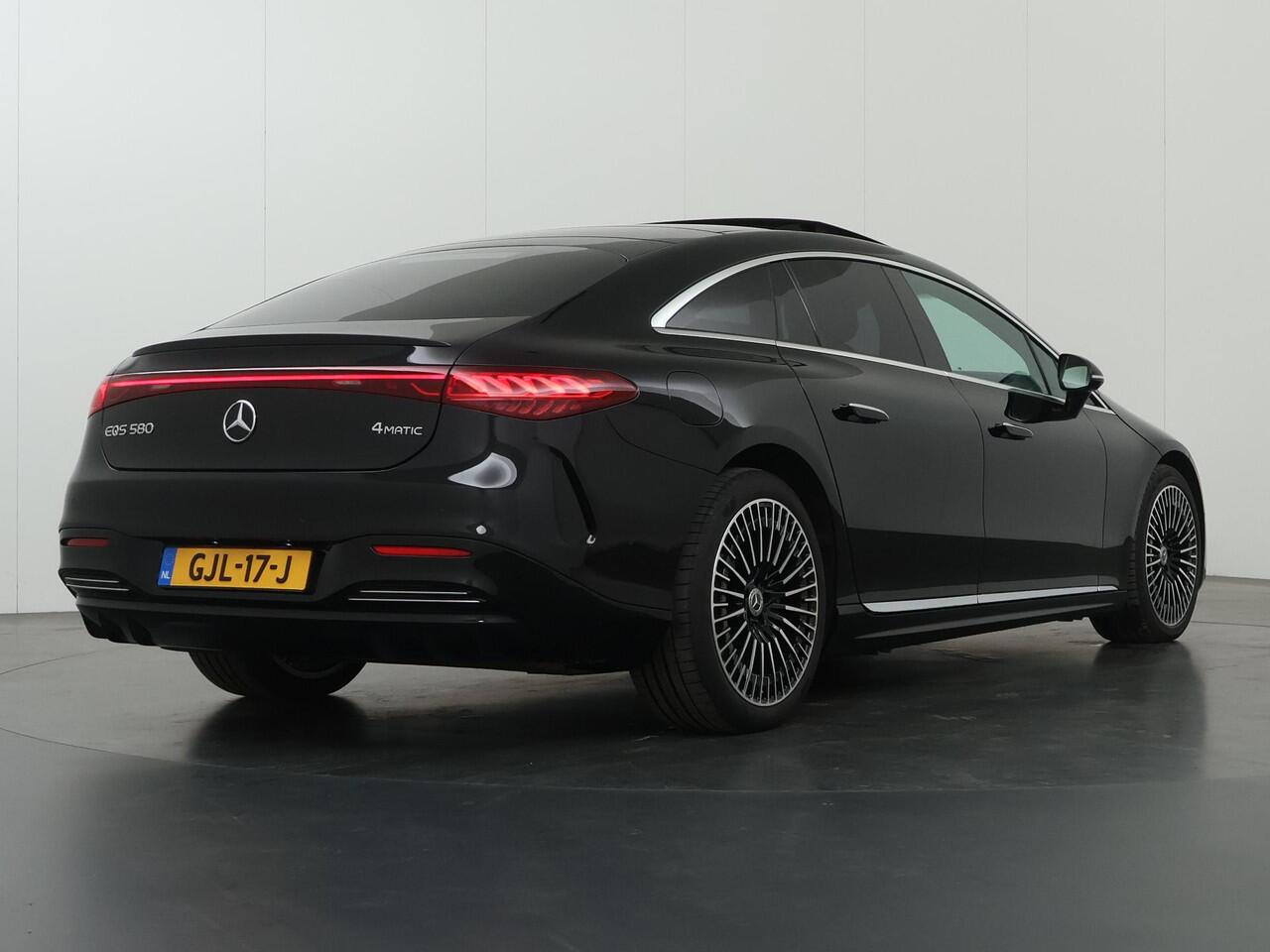 Mercedes-Benz EQS 580 4MATIC AMG Line 108 kWh | Luchtvering | Achterasbesturing | 360 graden camera | Nappaleder | Rijassistentiepakket Plus |