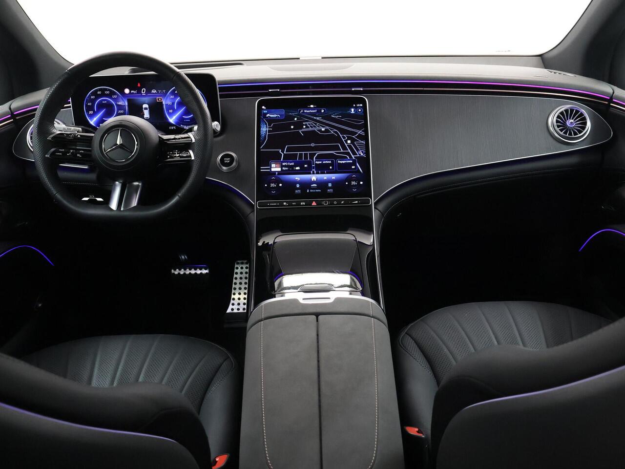 Mercedes-Benz EQS SUV 450 4MATIC AMG Line 108 kWh | Panoramadak | Burmester | 360 graden camera | Trekhaak | Airmatic | Head Up display | Digital Light |