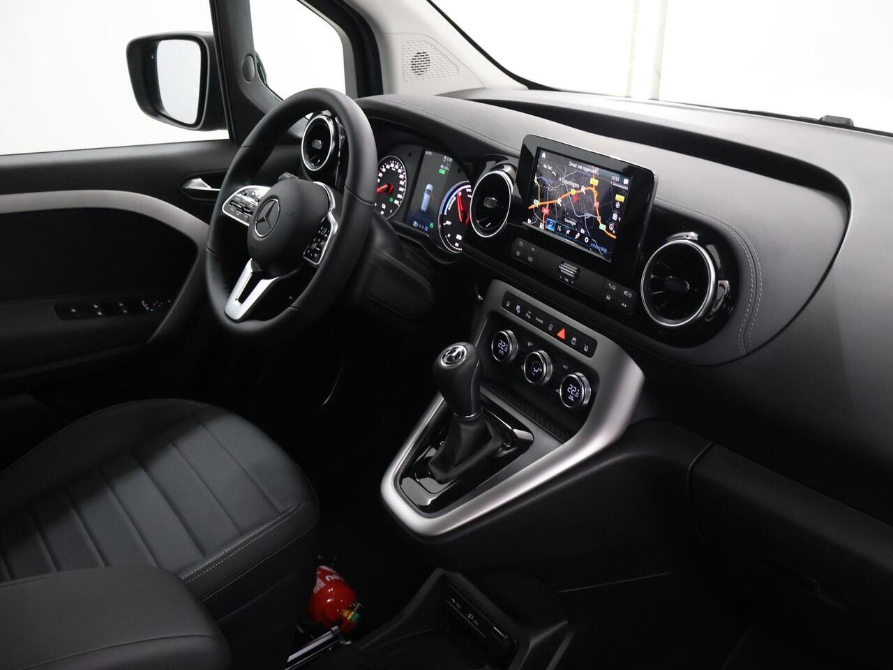 Mercedes-Benz EQT Tourer 200 L1 PREMIUM 45kWh | 29850,- Incl. BTW LEREN BEKLEDING | CAMERA | MBUX | CLIMATE CONTROL | CRUISE CONTROL | LED LAMPEN | PRIVACY GLAS | STOELVERWARMING | 5-ZITS