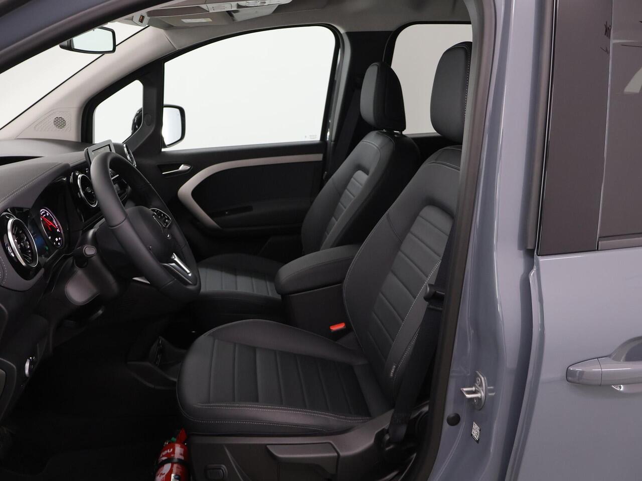 Mercedes-Benz EQT Tourer 200 L1 PREMIUM 45kWh | 29850,- Incl. BTW LEREN BEKLEDING | CAMERA | MBUX | CLIMATE CONTROL | CRUISE CONTROL | LED LAMPEN | PRIVACY GLAS | STOELVERWARMING | 5-ZITS