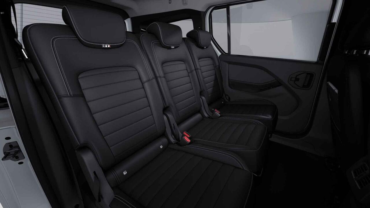 Mercedes-Benz EQT Tourer 200 L2 Premium 45kWh | 28.650,- incl. Btw | 7-Zitplaatsen | Navigatie | Apple en Android Carplay | Winterpakket | Schuifdeuren L+R | LED Koplampen |