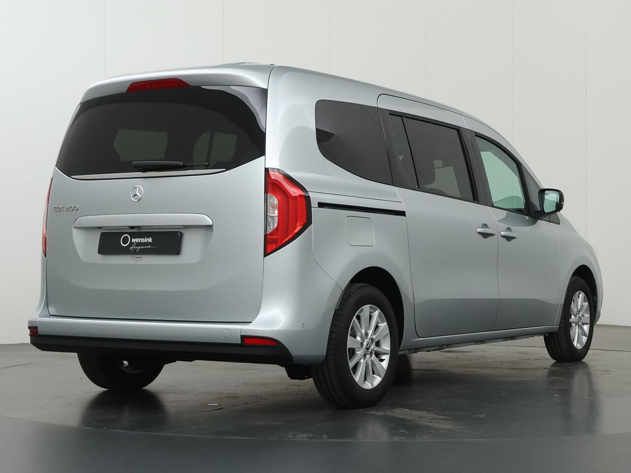 Mercedes-Benz EQT Tourer 200 L2 Premium 45kWh | 28.650,- incl. Btw | 7-Zitp | 7-Zitplaatsen | Navigatie | Apple en Android Carplay | Winterpakket | Schuifdeuren L+R | LED Koplampen |