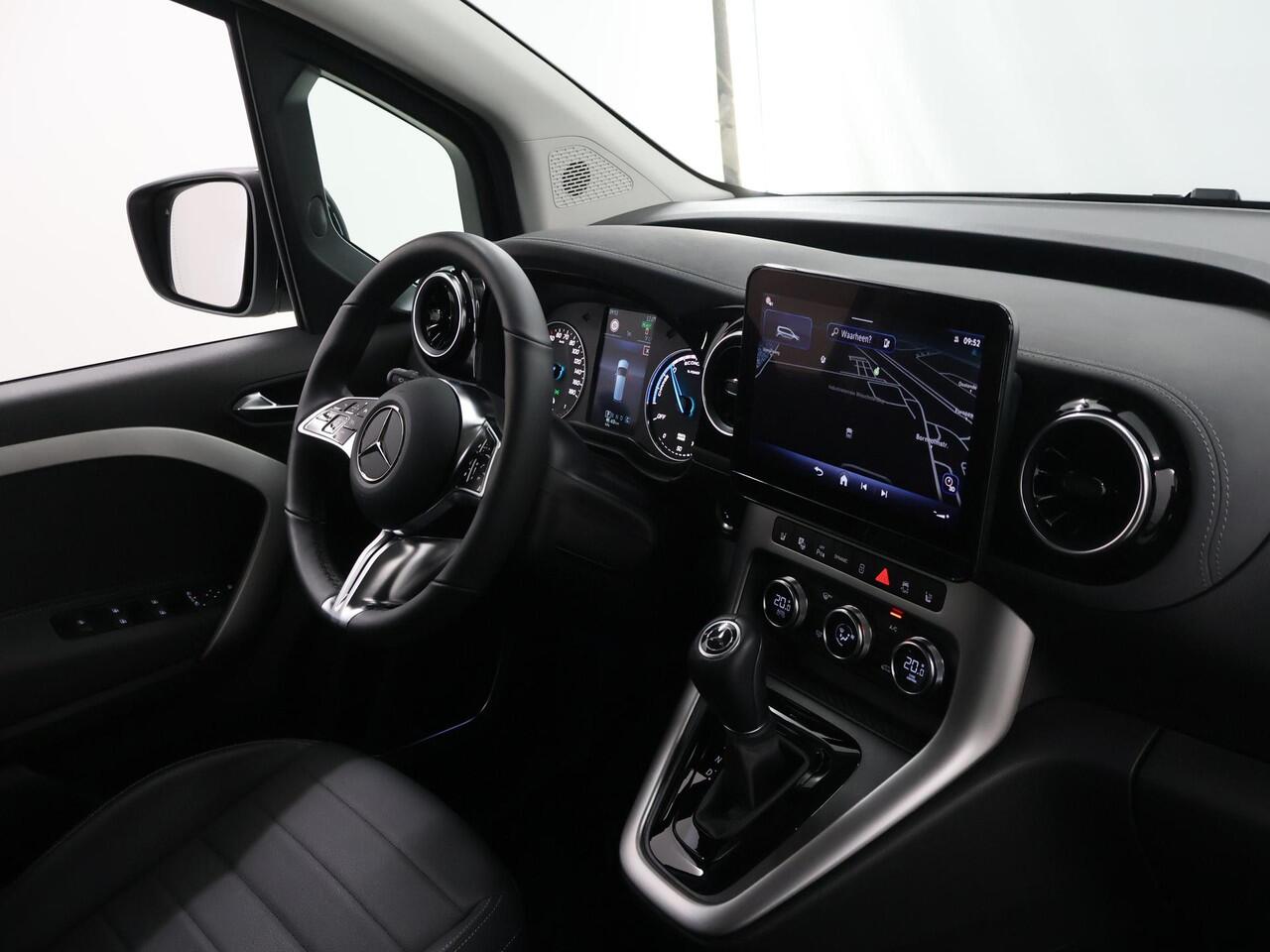 Mercedes-Benz EQT Tourer 200 L2 Premium 45kWh | 28.650,- incl. Btw | 7-Zitp | 7-Zitplaatsen | Navigatie | Apple en Android Carplay | Winterpakket | Schuifdeuren L+R | LED Koplampen |