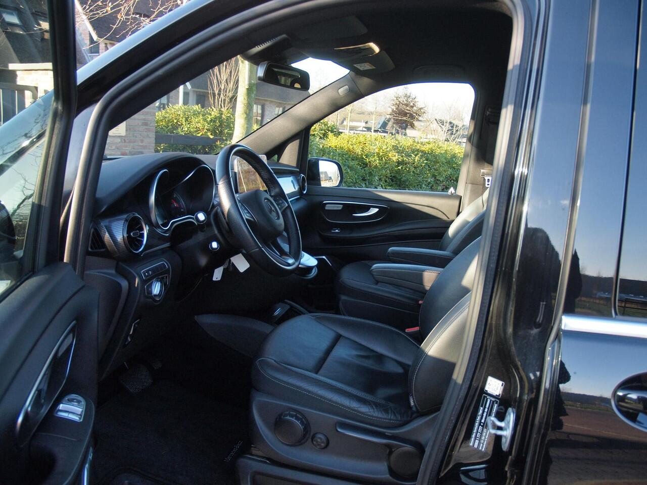 Mercedes-Benz EQV 300 L2 90 kWh | AVANTGARDE | 360 Camera | 7 Persoons uitvoering | Elektrische Schuifdeuren | Burmester® surround |