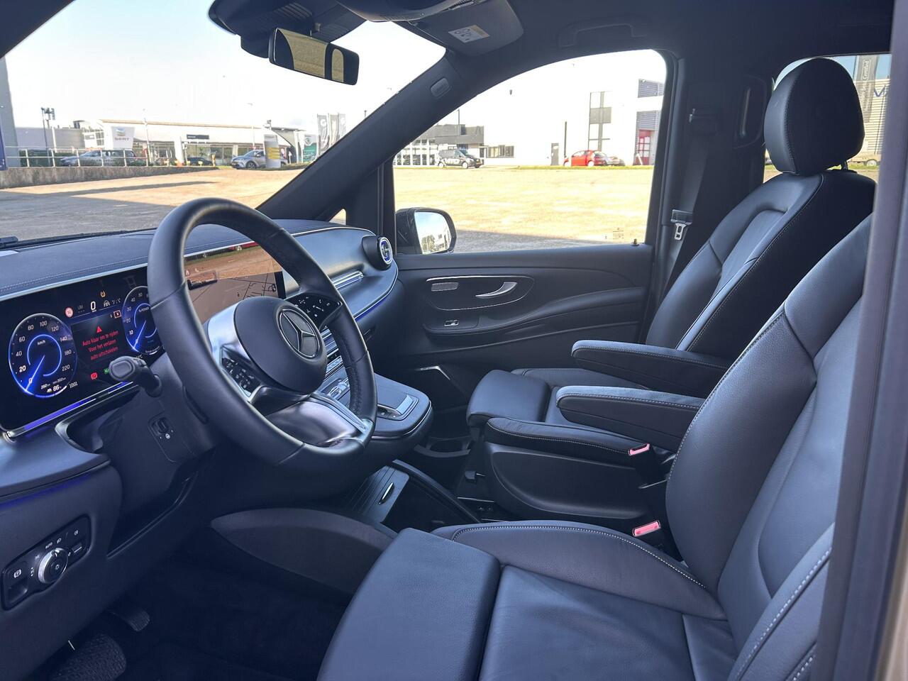 Mercedes-Benz EQV 300 L2 90kWh DC | Panorama dak | Navi | Airco Seperaat