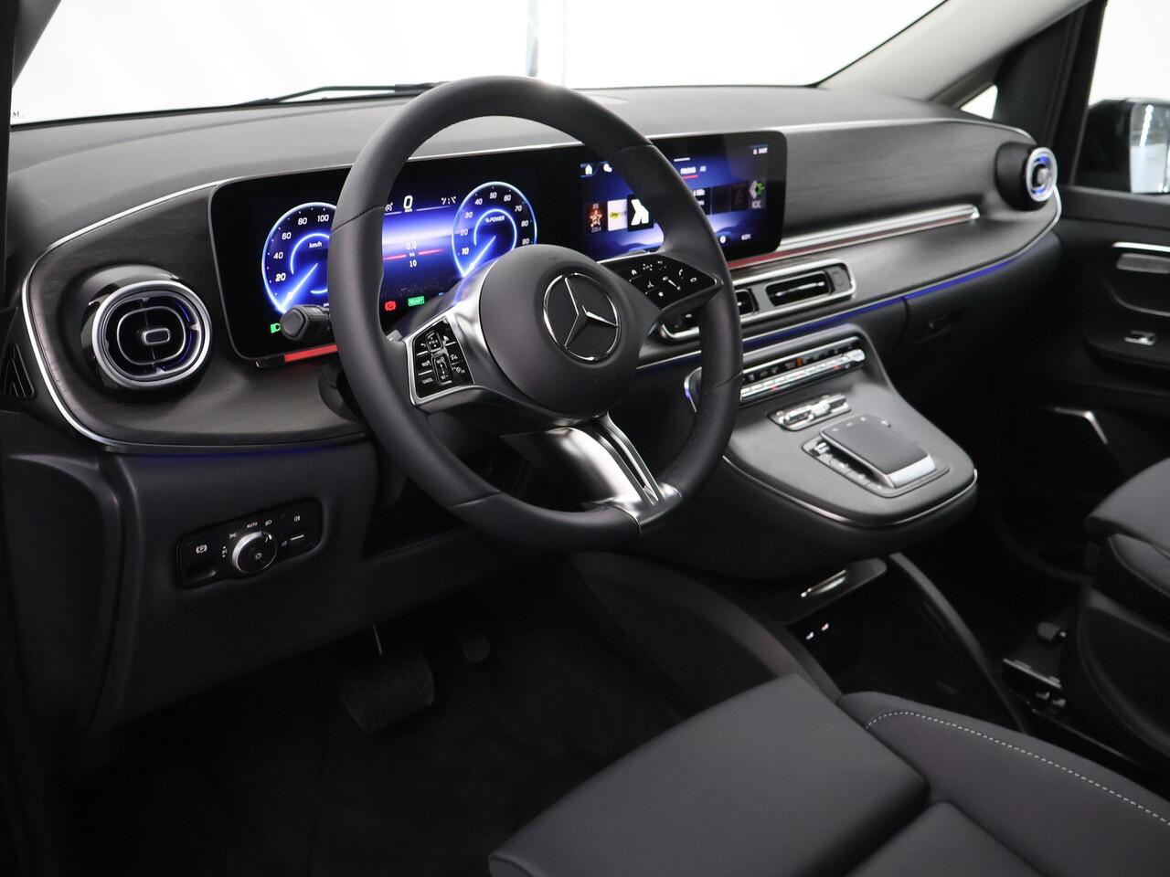 Mercedes-Benz EQV 300 L2 Avantgarde 90 kWh | Burmester | MultiBeam LED | Stoelverwarming | Navigatie | 360 camera | Climate Control | Cruise Control | Dodehoekassistent |