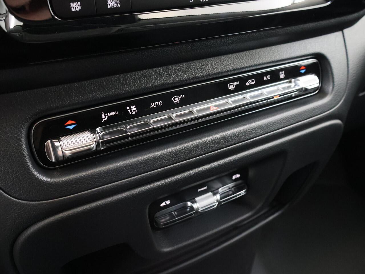 Mercedes-Benz EVITO TOURER 129 PRO L2 90 kWh | Achteruitrijcamera | Climate Control | Cruise Control | Privacyglas | Dodehoekassistent |