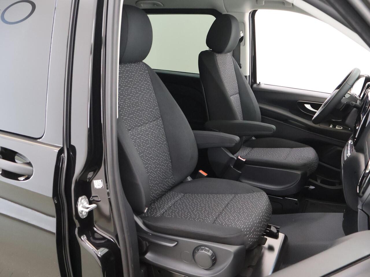 Mercedes-Benz EVITO TOURER 129 L2 PRO 90kWh | Snelladen 110 KWh | AIRMATIC | 360°-camera | Elektrisch Schuifdeuren | 8 Zitplaatsen | 360KM Range |