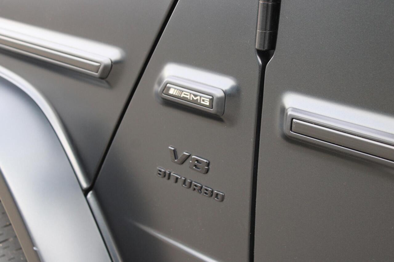 Mercedes-Benz G-KLASSE 63 Edition 1 Magno Zwart | Distronic | Carbon Pakket | Schuifdak | Burmester | Sfeerverlichting | 360 Camera | Origineel Nederlands