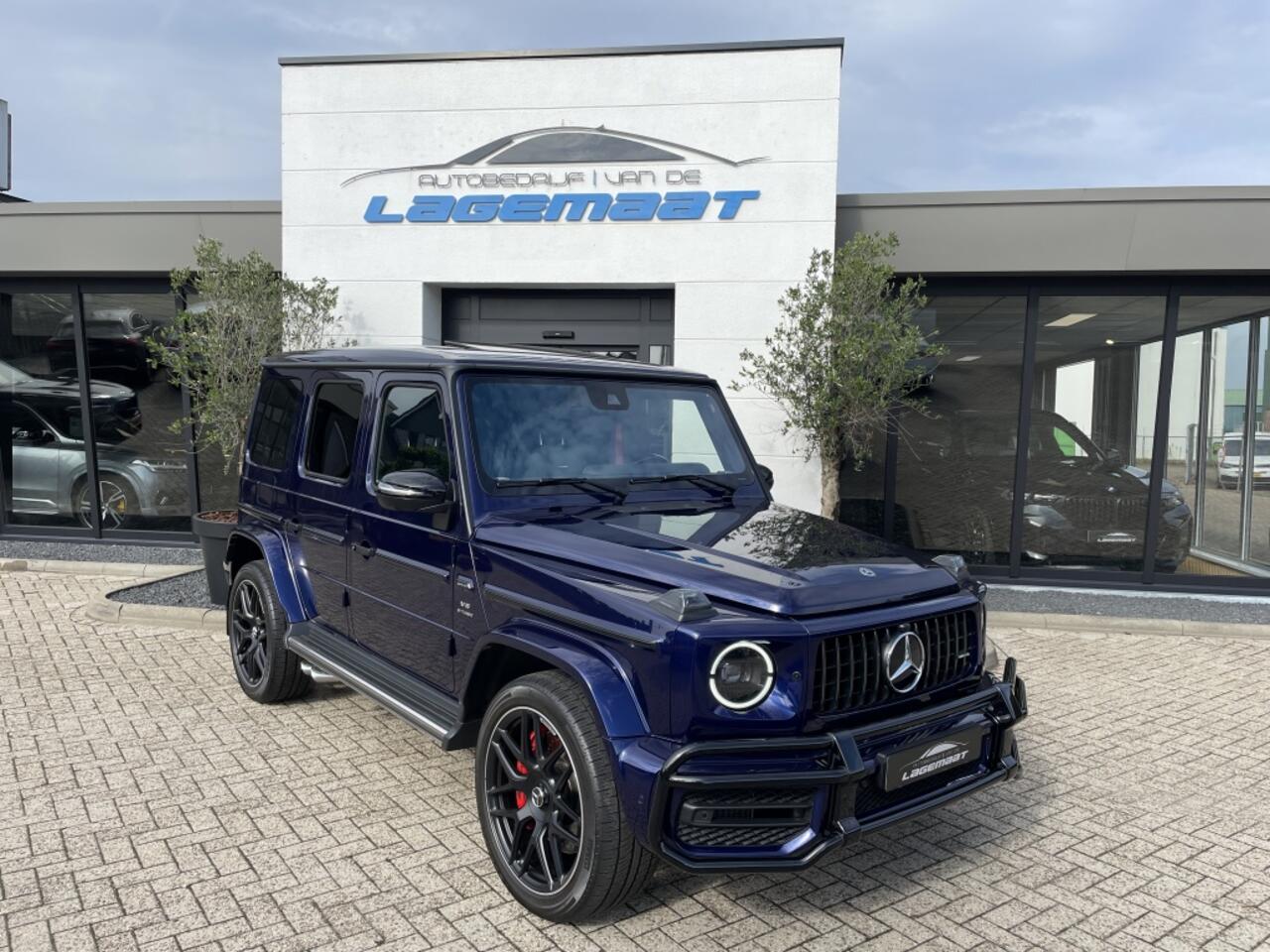Mercedes-Benz G-KLASSE AMG G63 Facelift - Grijs kenteken Carbon Pack.