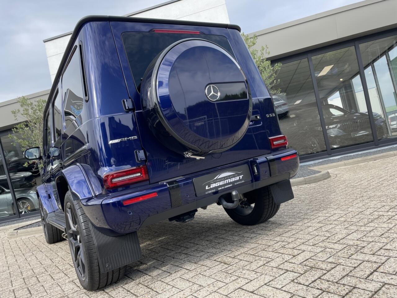 Mercedes-Benz G-KLASSE AMG G63 Facelift - Grijs kenteken Carbon Pack.