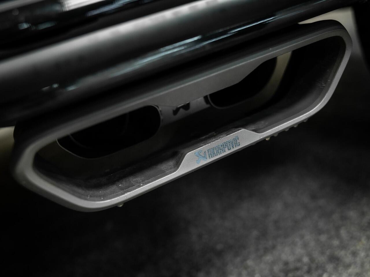 Mercedes-Benz G-KLASSE G63 AMG CLASSIC GREY, AKRA, VOSSEN HF5 23''!