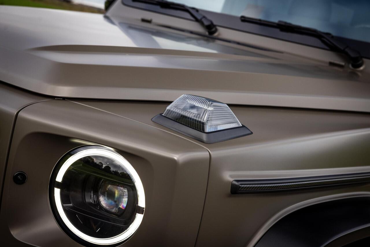 Mercedes-Benz G-KLASSE AMG 63 | Carbon| Donker Olijf Magno | AMG Performance pakket | AMG Nightpakket II | 22-Inch AMG Kruisspaaks | in Consignatie