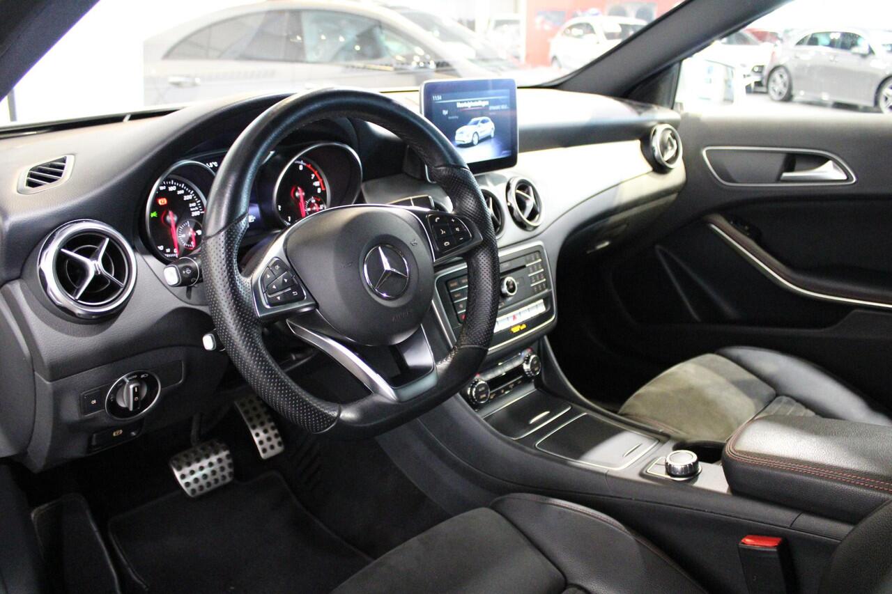 Mercedes-Benz GLA-KLASSE 180 Business Solution AMG Upgrade Edition Or. NL auto | Dealer onderhouden