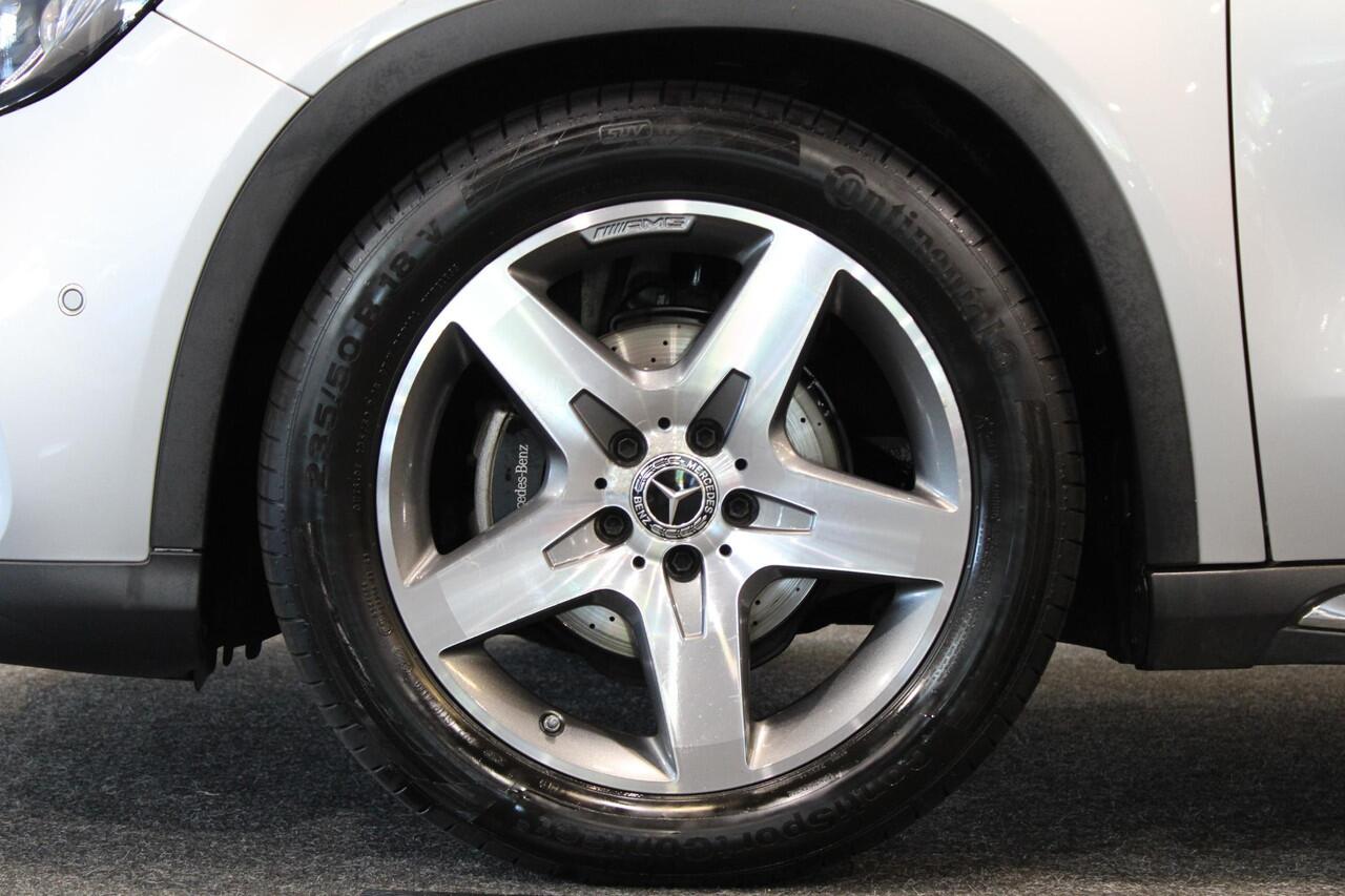 Mercedes-Benz GLA-KLASSE 180 Business Solution AMG Upgrade Edition Or. NL auto | Dealer onderhouden