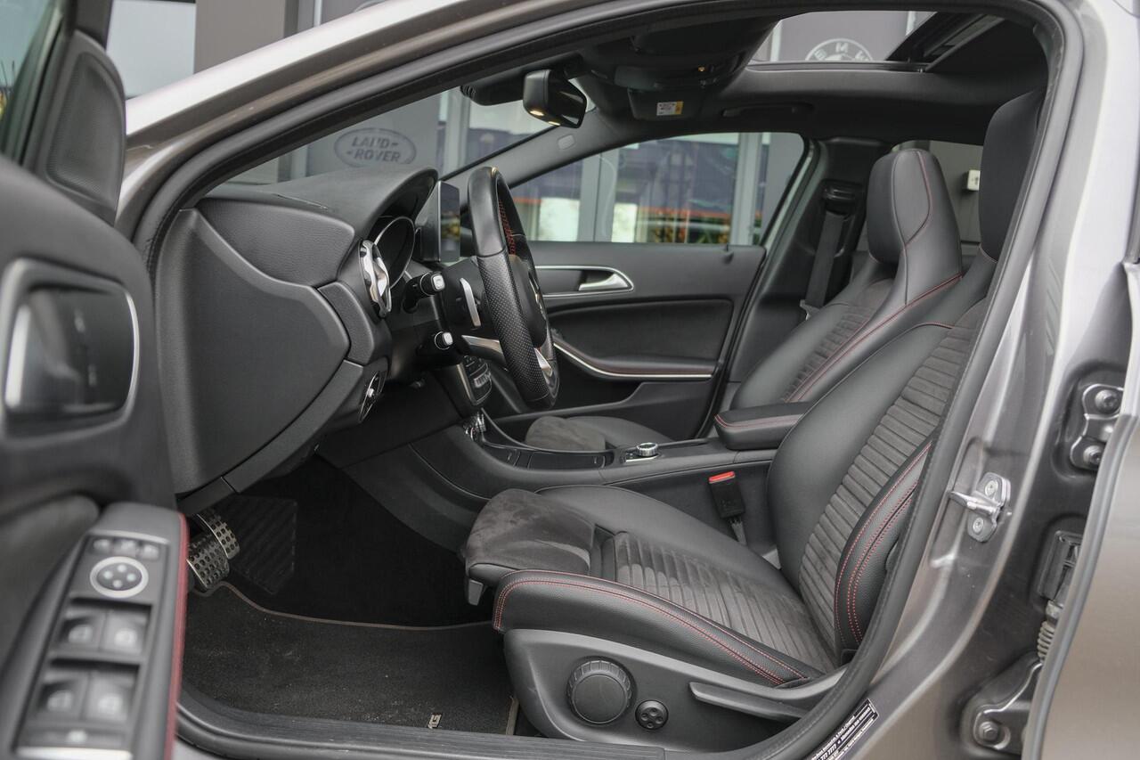 Mercedes-Benz GLA-KLASSE GLA180 AMG 122pk Panoramadak Night pakket Climate control Cruise control Trekhaak 19" LMV