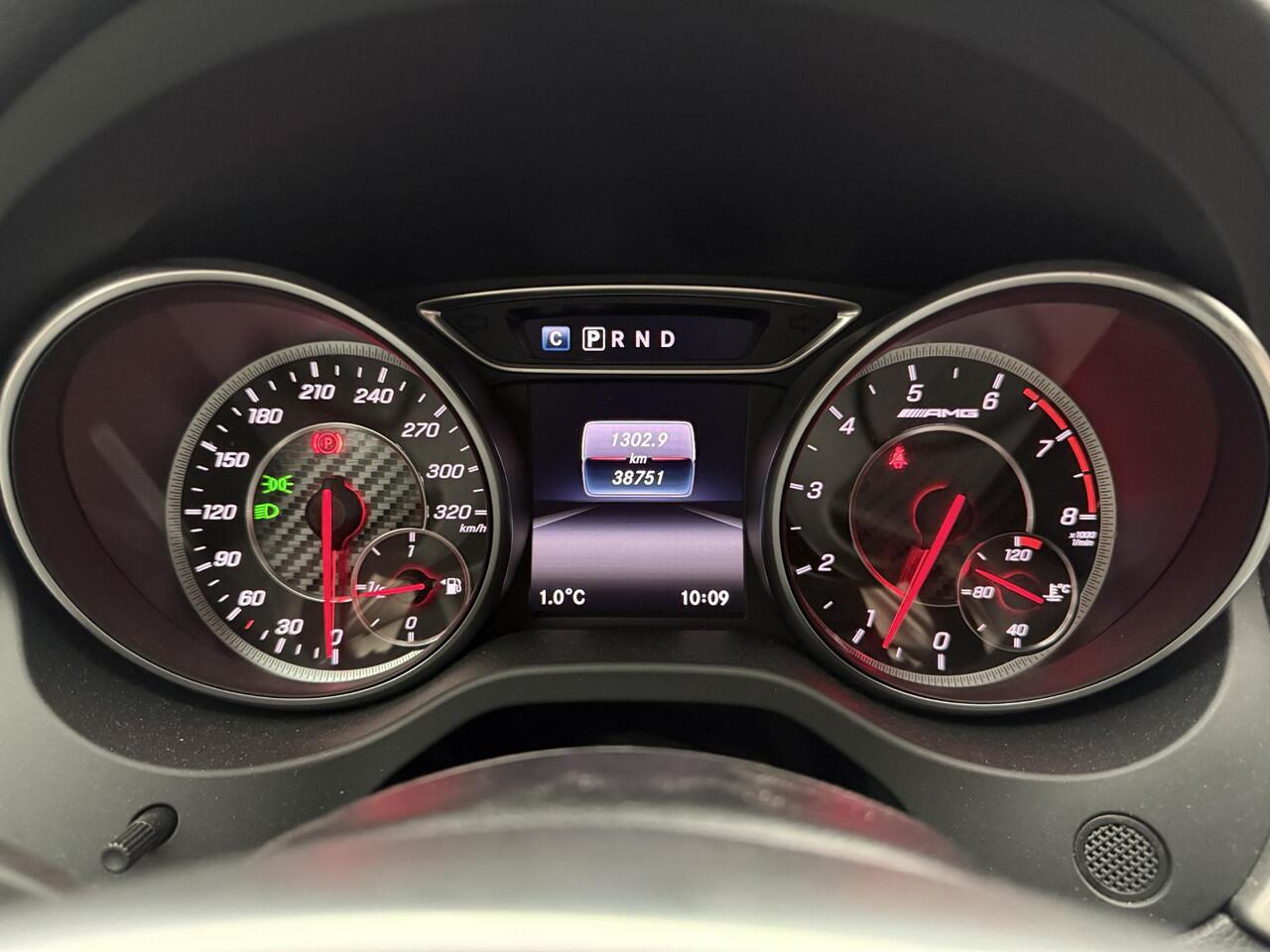 Mercedes-Benz GLA-KLASSE AMG 45 4MATIC Premium Plus Camera | Elektr. memorie stoelen | Panorama