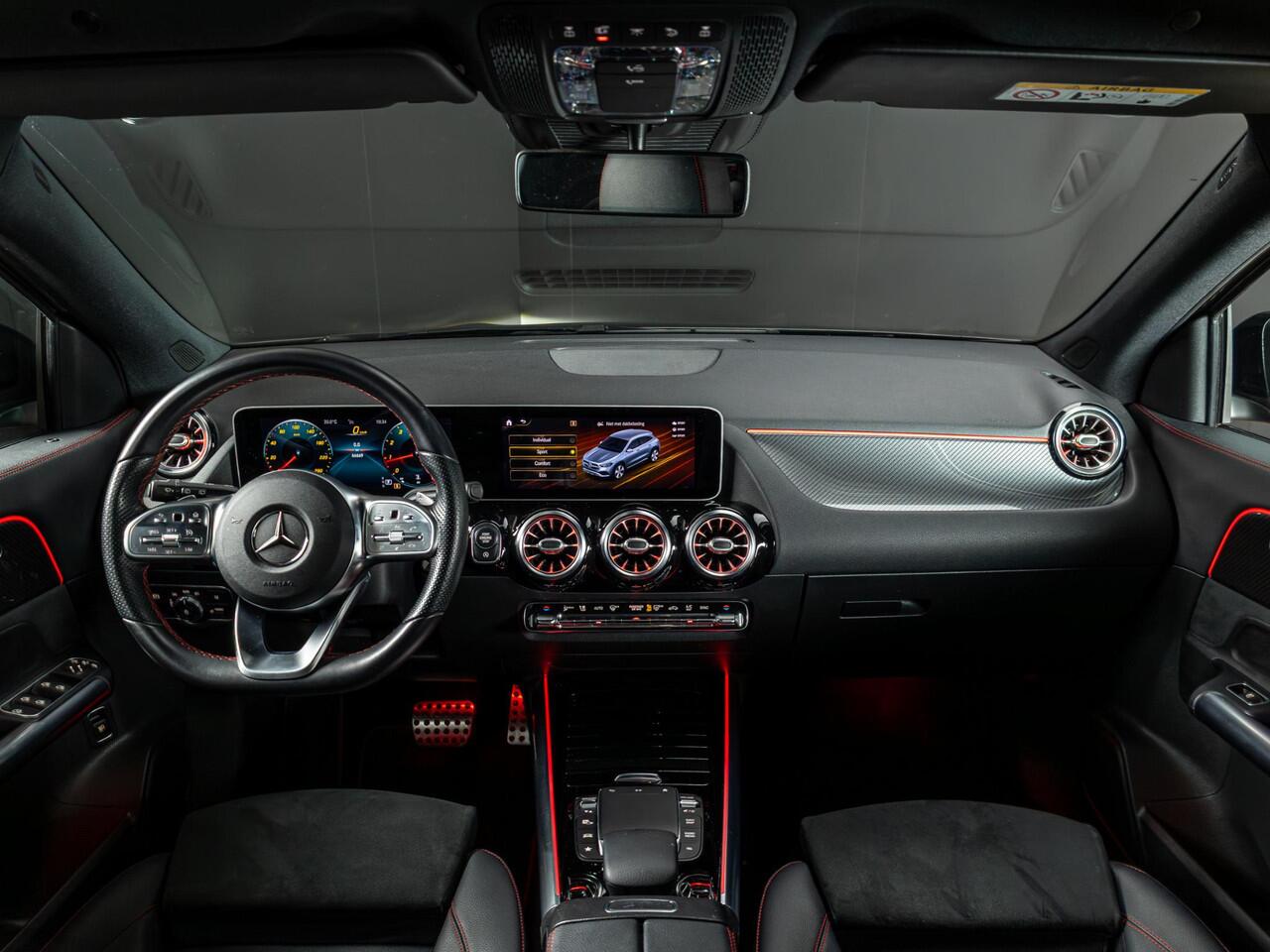 Mercedes-Benz GLA-KLASSE 200 Business Solution AMG