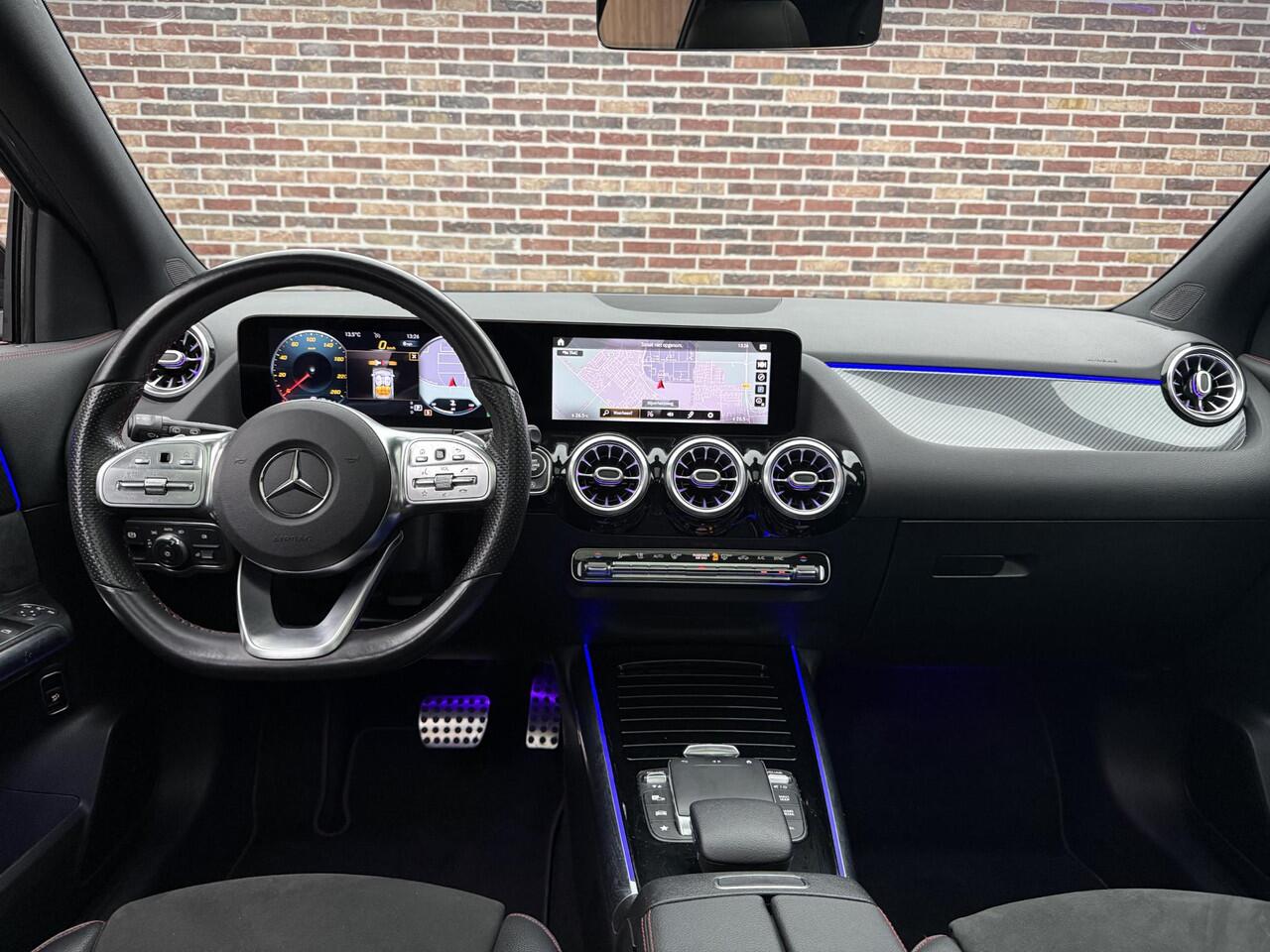 Mercedes-Benz GLA-KLASSE 200 Business Solution AMG | Dak| Memory| Cam|