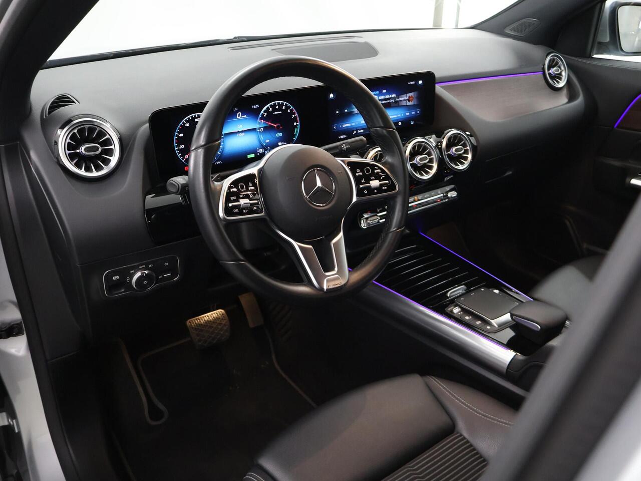 Mercedes-Benz GLA-KLASSE 250 e Style | Stoelverwarming | 360 graden camera | 18" lichtmetalen velgen | Sfeerverlichting |