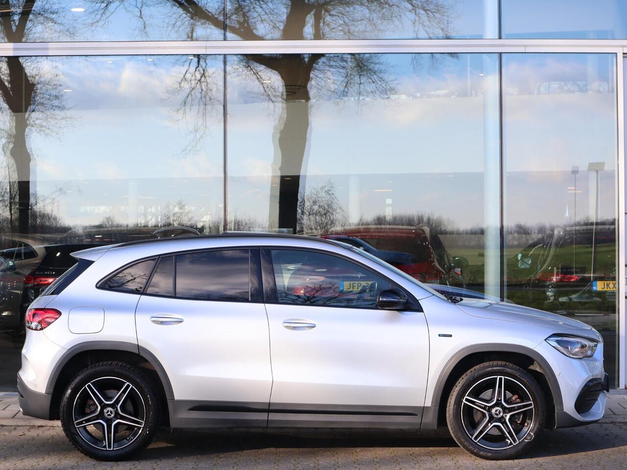 Mercedes-Benz GLA-KLASSE 250 e Business Solution AMG Limited