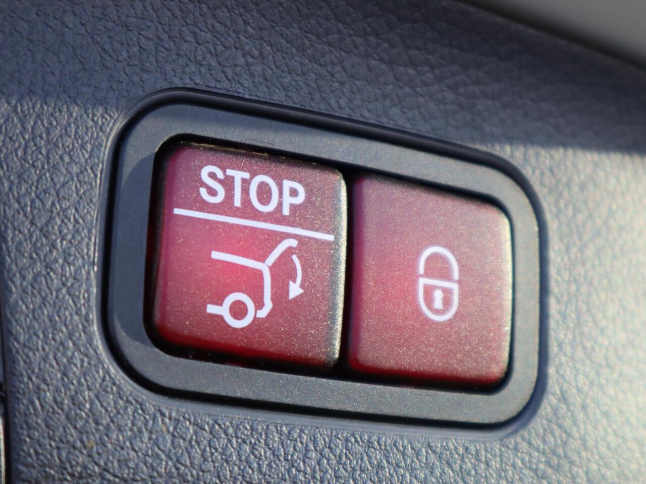 Mercedes-Benz GLA-KLASSE 250 e Business Solution AMG Limited