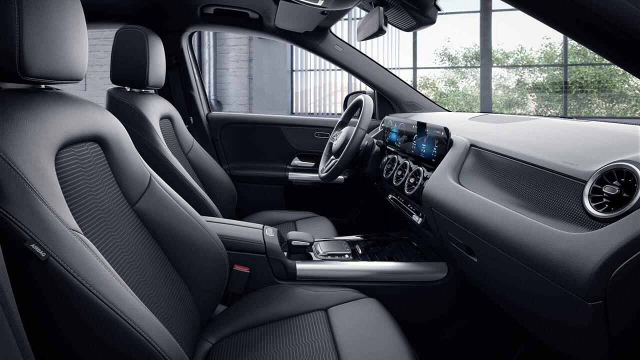 Mercedes-Benz GLA-KLASSE 250 e Style | Stoelverwarming | Widescreen | Achteruitrijcamera | 18" lichtmetalen velgen |