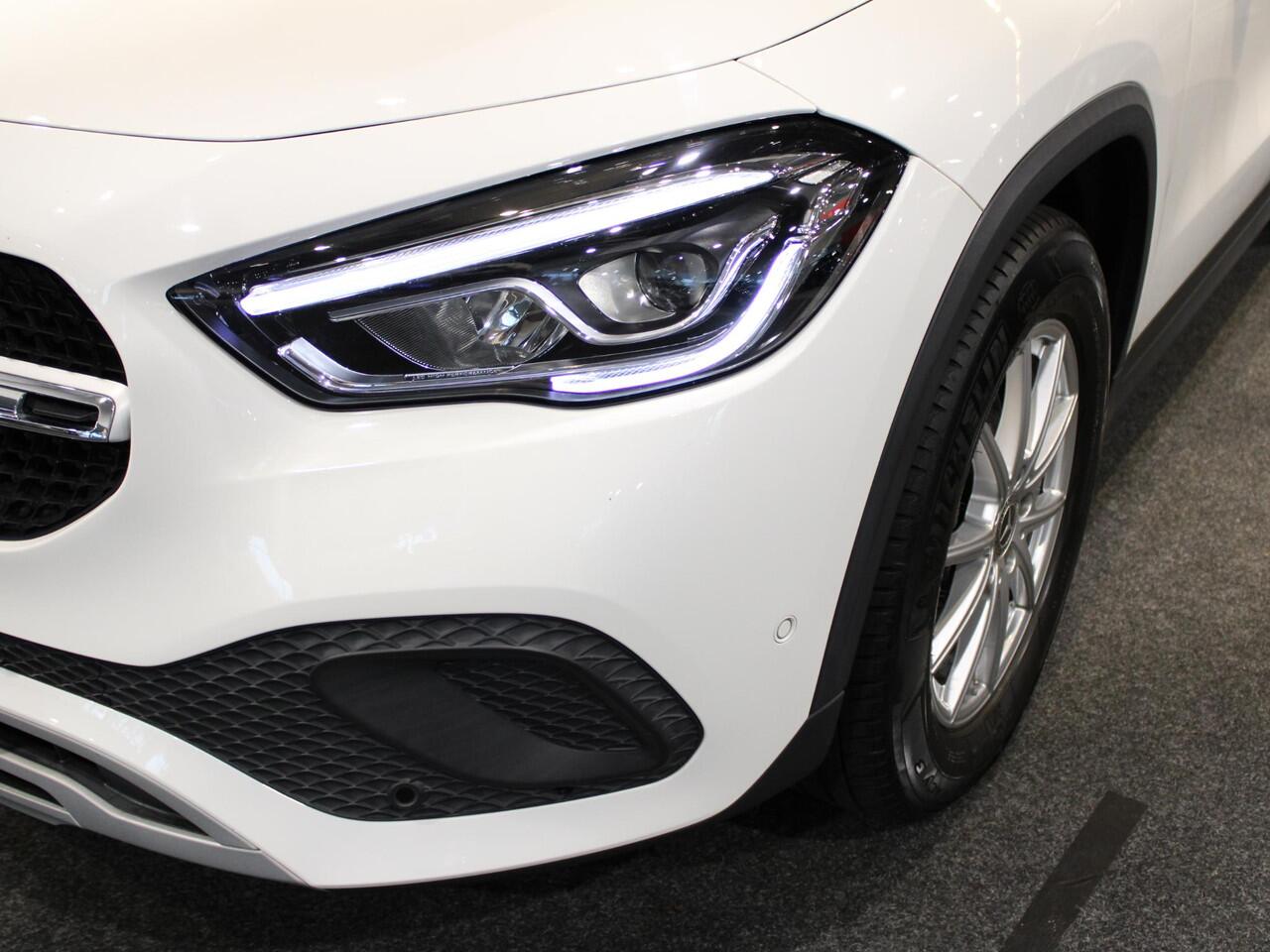 Mercedes-Benz GLA-KLASSE 200 Progressive