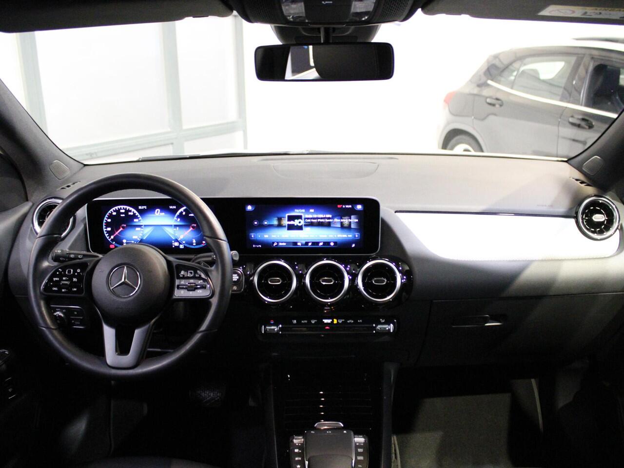 Mercedes-Benz GLA-KLASSE 200 Progressive