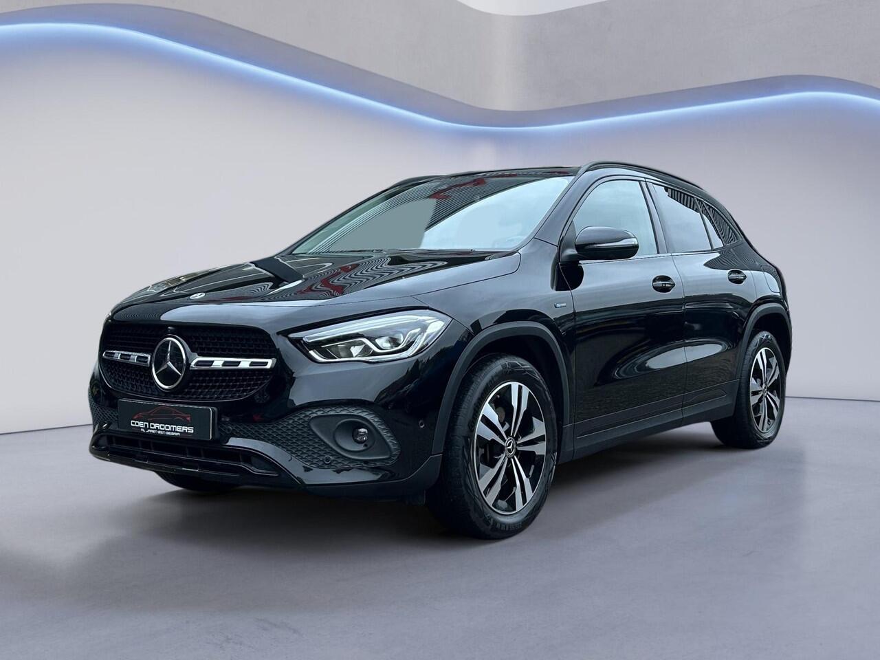 Mercedes-Benz GLA-KLASSE 250 e Business Solution Luxury Limited /Apple & Android carplay/360° camera/Panoramadak/Elektr. stoel +mem/Stoelverwarming/Elektr. trekhaak/ (MET GARANTIE*)