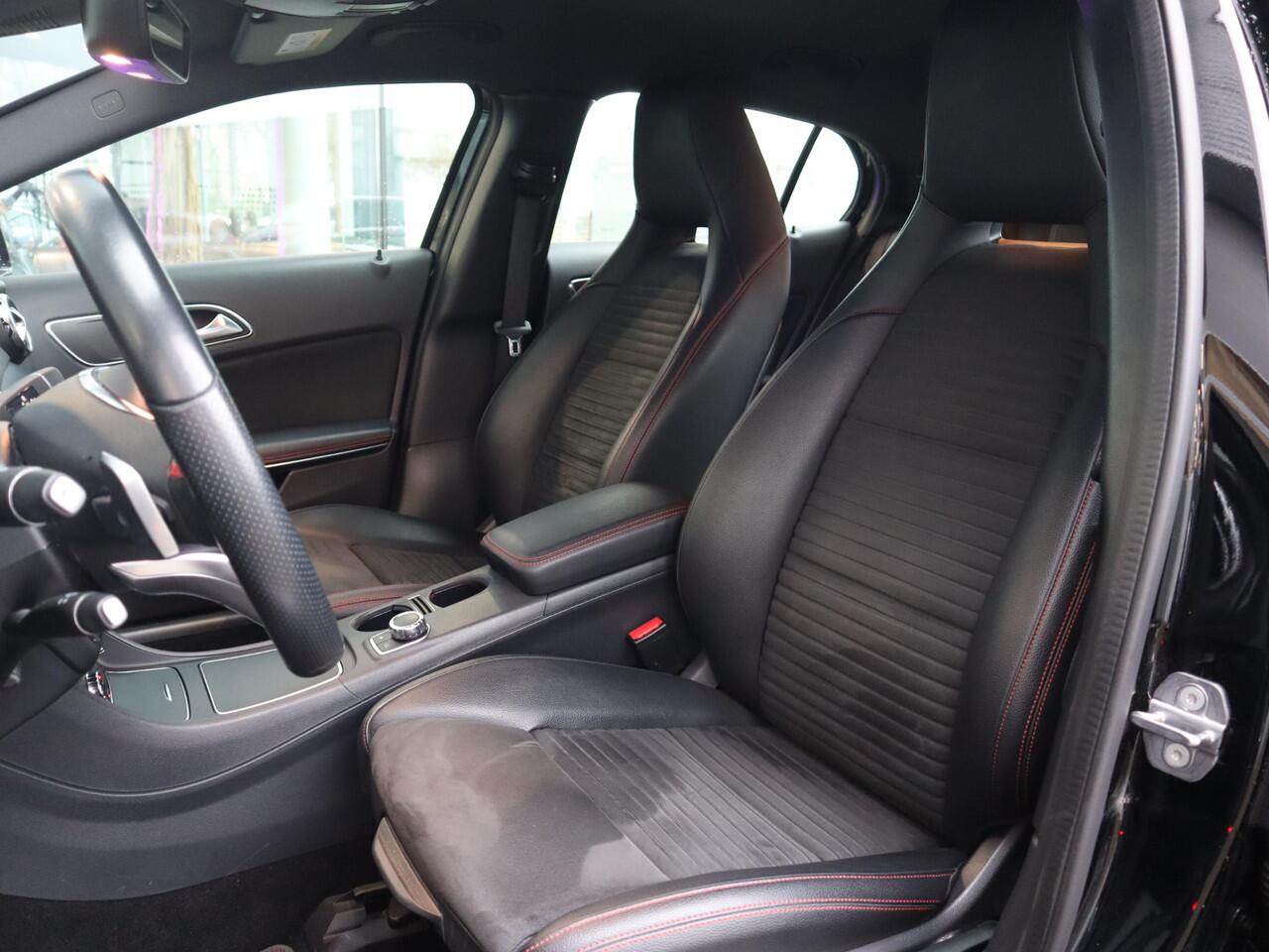 Mercedes-Benz GLA-KLASSE 180 Business Solution AMG