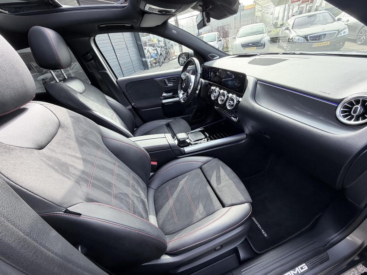Mercedes-Benz GLA-KLASSE AMG 35 4MATIC AUTOMAAT| PANORAMADAK |NAVIGATIE | CAMERA | HEAD-UP DISPLAY |BURMEISTER AUDIO |DODE HOEK | ELECT STOELEN |CRUISECONTROL |PARKEERSENSOREN