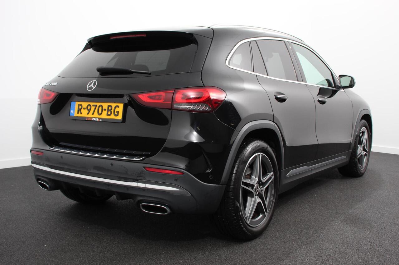 Mercedes-Benz GLA-KLASSE 200 AMG Line Automaat Nieuw model ! | Navigatie | Climate Control | Camera | Electrisch bedienbare achterklep | Dab | Led