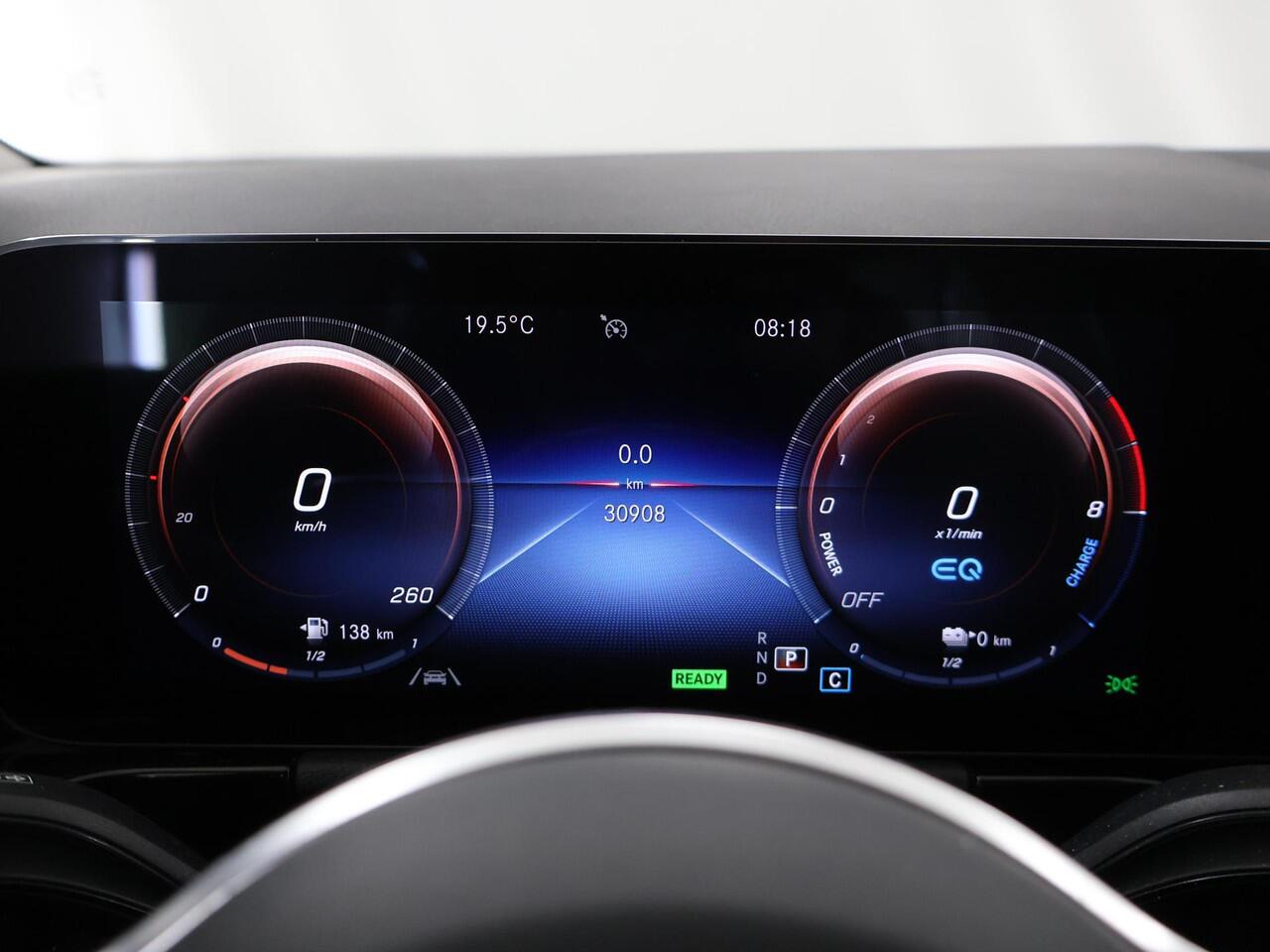 Mercedes-Benz GLA-KLASSE 250 e Luxury Line | Apple carplay | Widescreen cockpit |