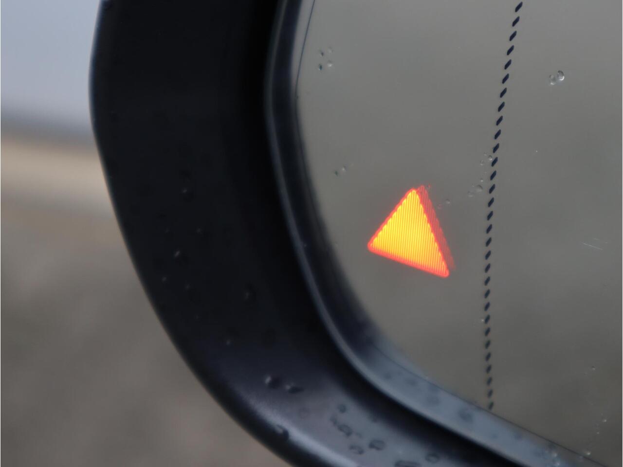 Mercedes-Benz GLA-KLASSE 250 e Luxury Line