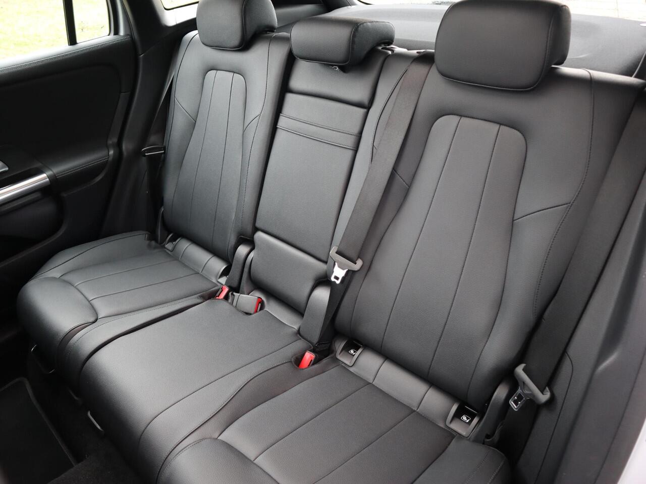 Mercedes-Benz GLA-KLASSE 250 e Luxury Line