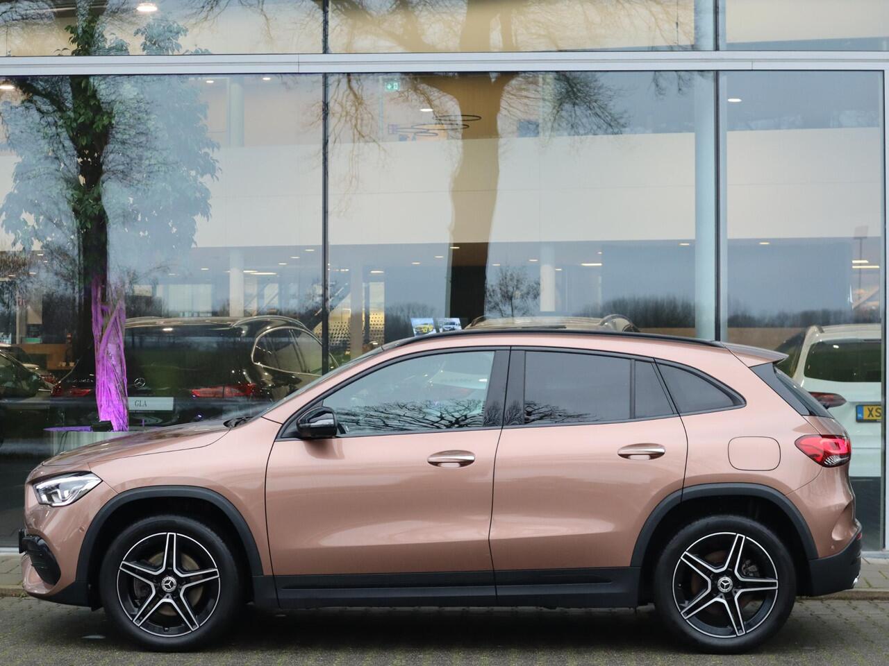 Mercedes-Benz GLA-KLASSE 250 e AMG line