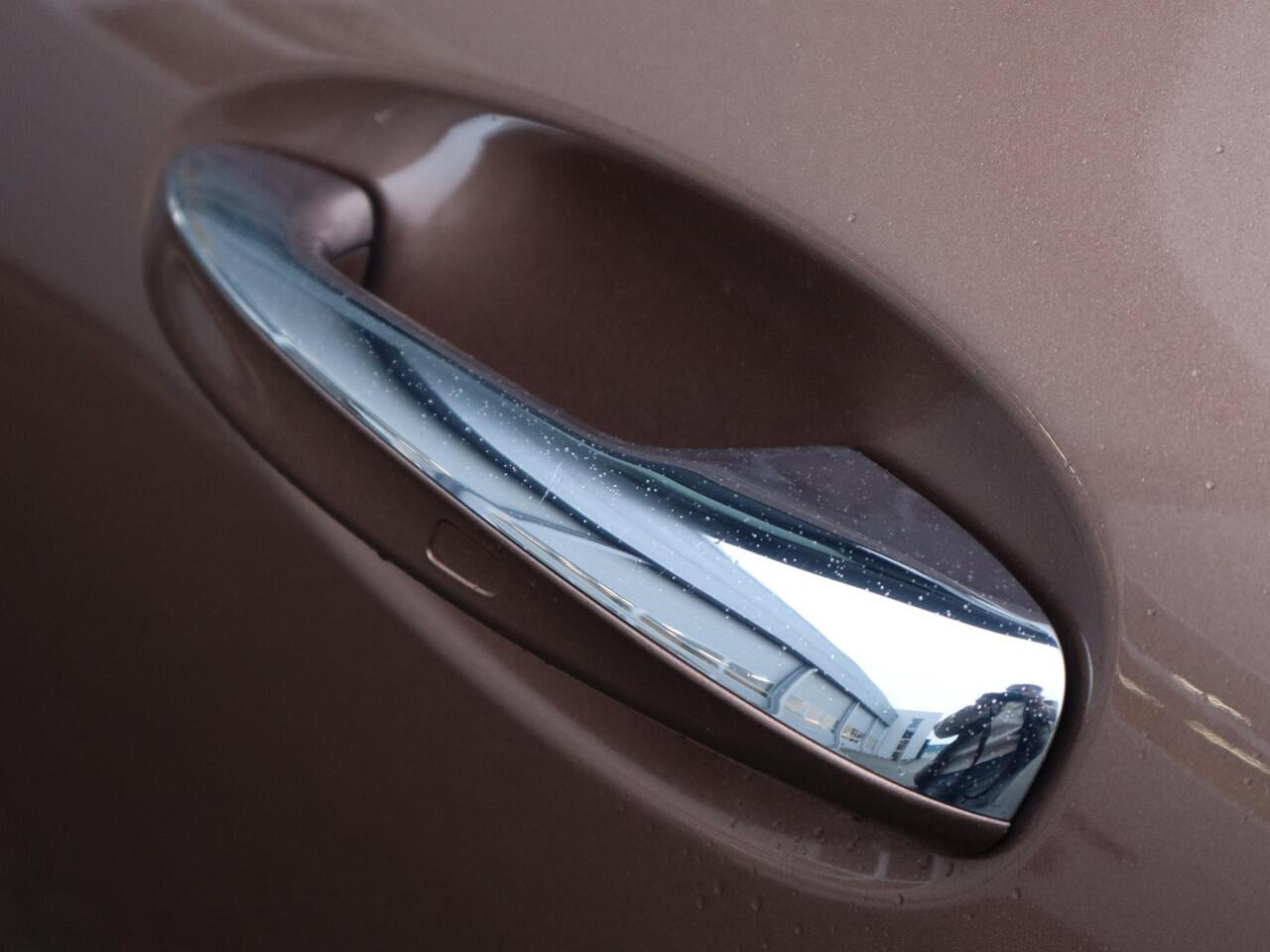 Mercedes-Benz GLA-KLASSE 250 e AMG line