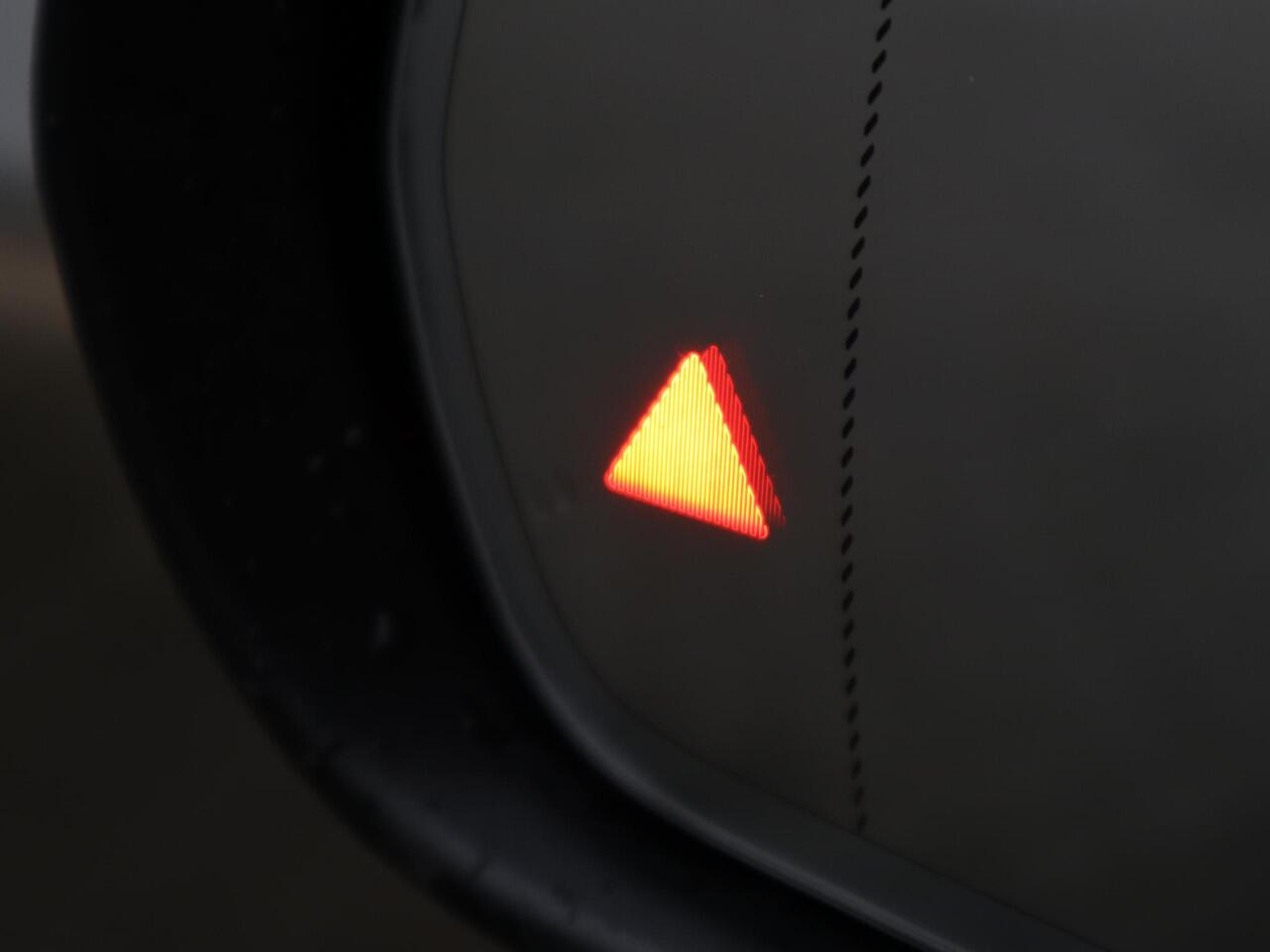 Mercedes-Benz GLA-KLASSE 250 e AMG line