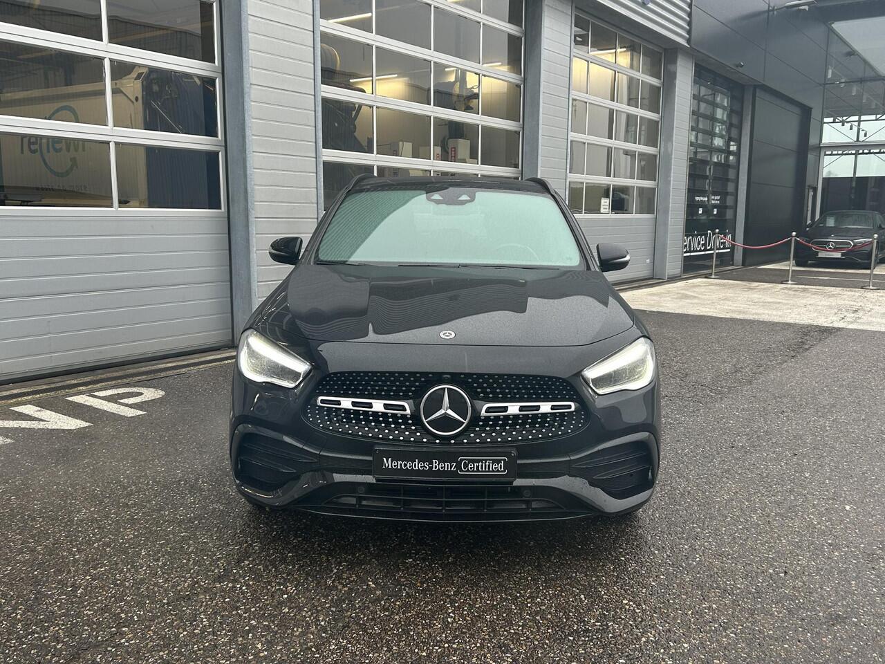 Mercedes-Benz GLA-KLASSE 250 e Business Solution AMG Limited | Memory Seats | Multibeam LED | Panoramadak | Keyless Go | Sfeerverlichting | Achteruitrijcamera
