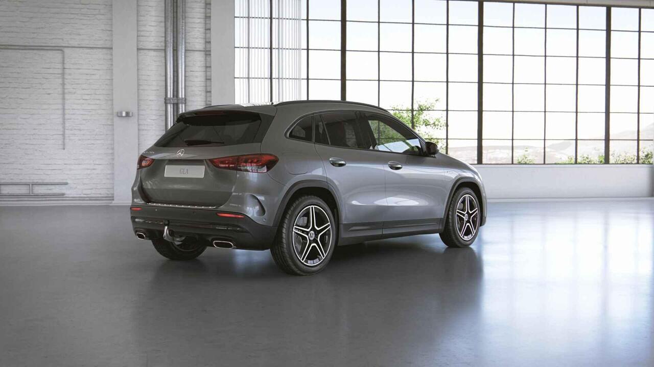 Mercedes-Benz GLA-KLASSE 250 e Business Solution AMG Limited | Trekhaak | AMG | Night | Achteruitrijcamera | Stoelverwarming |