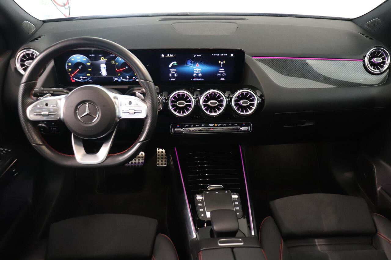Mercedes-Benz GLA-KLASSE 200 Business Solution AMG | Burmester | Panoramadak | Matrix LED | Memory |