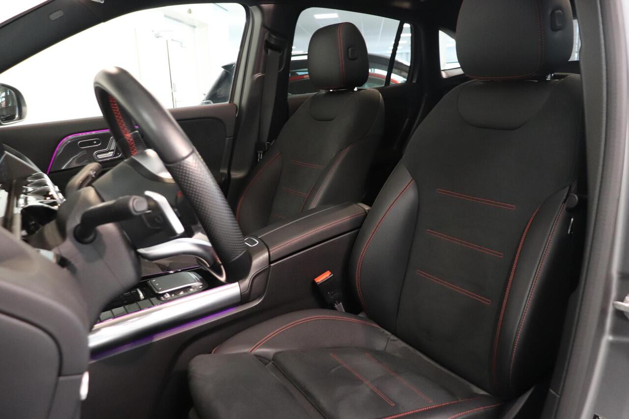 Mercedes-Benz GLA-KLASSE 200 Business Solution AMG | Burmester | Panoramadak | Matrix LED | Memory |