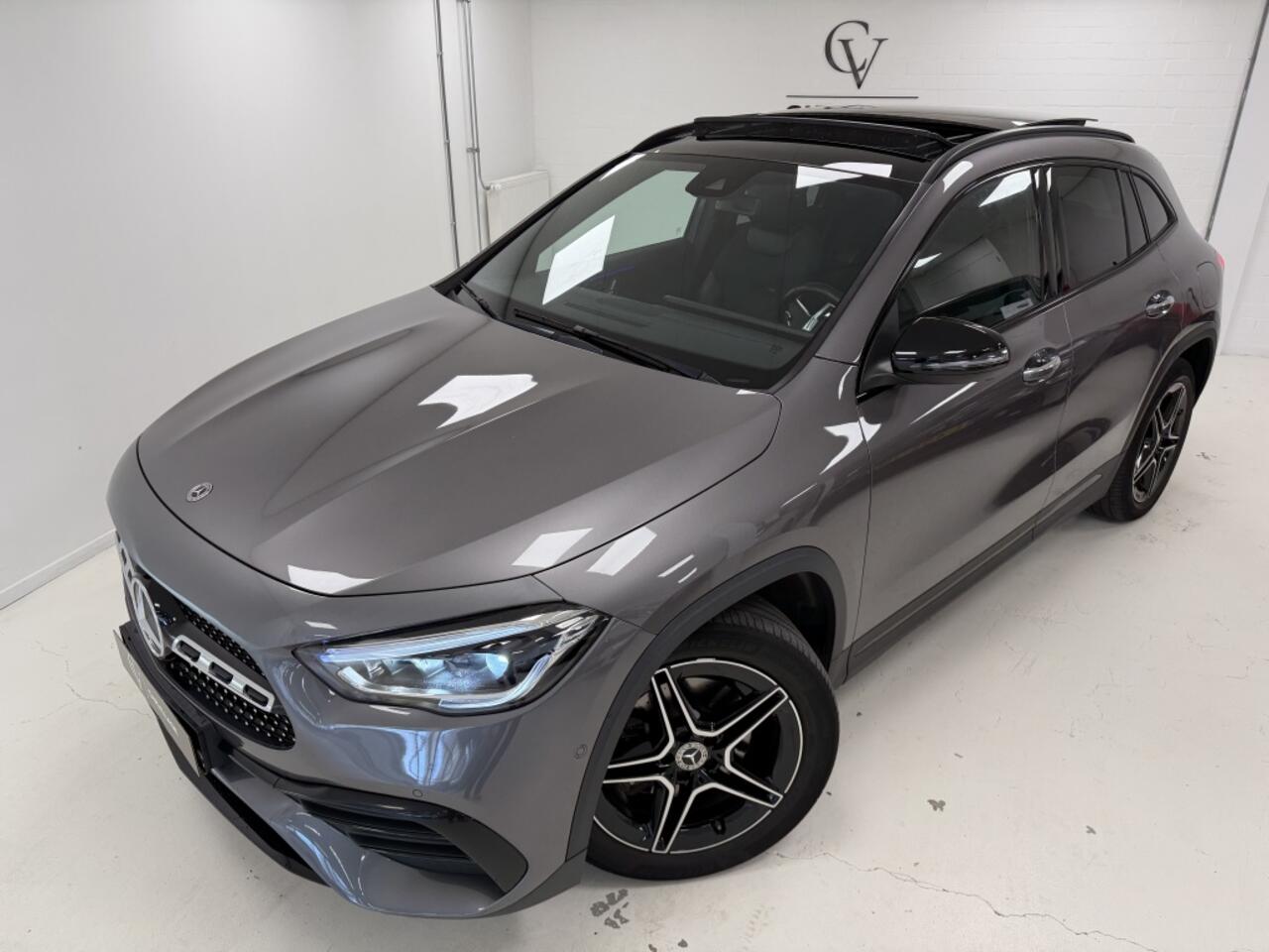 Mercedes-Benz GLA-KLASSE 250 e AMG Line Premium Plus | Trekhaak | Panoramadak | Memory |