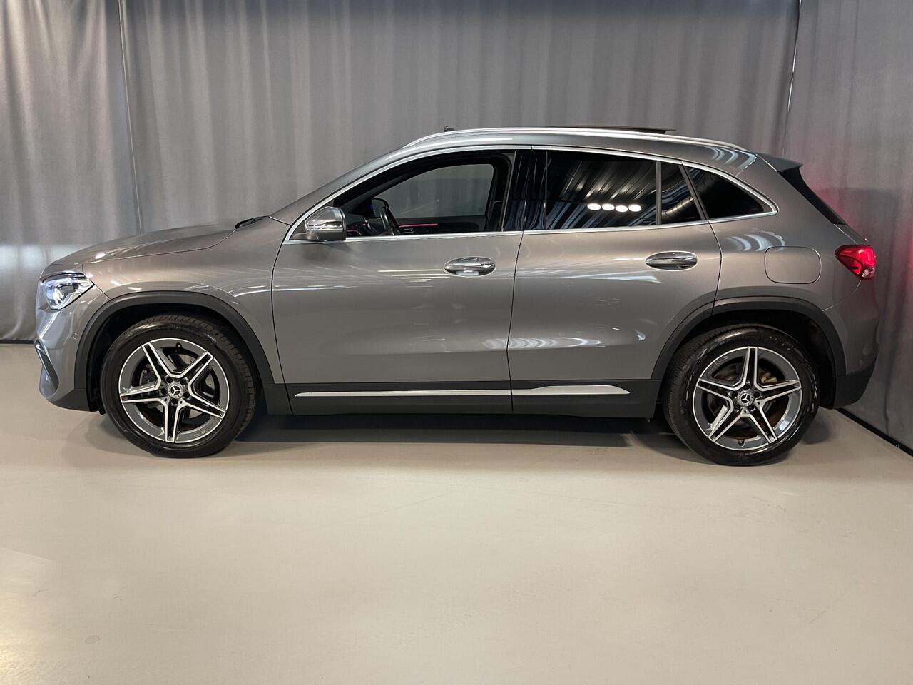 Mercedes-Benz GLA-KLASSE 250 e AMG Line 19"/Panoramadak/Trekhaak/Dodehoek/Adaptieve cruise/360 camera/Keyless/Matrix LED/Stoelverwarming/Apple Carplay & Android Auto