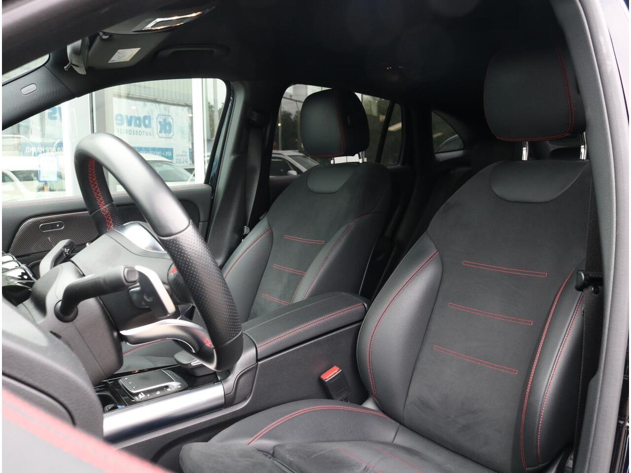 Mercedes-Benz GLA-KLASSE 250 e AMG Line | Trekhaak | Widescreen