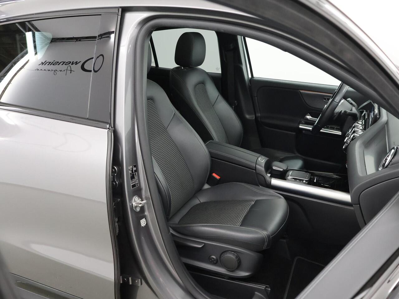 Mercedes-Benz GLA-KLASSE 250 e Luxury Line | Panoramadak | Night pakket | Multibeam |